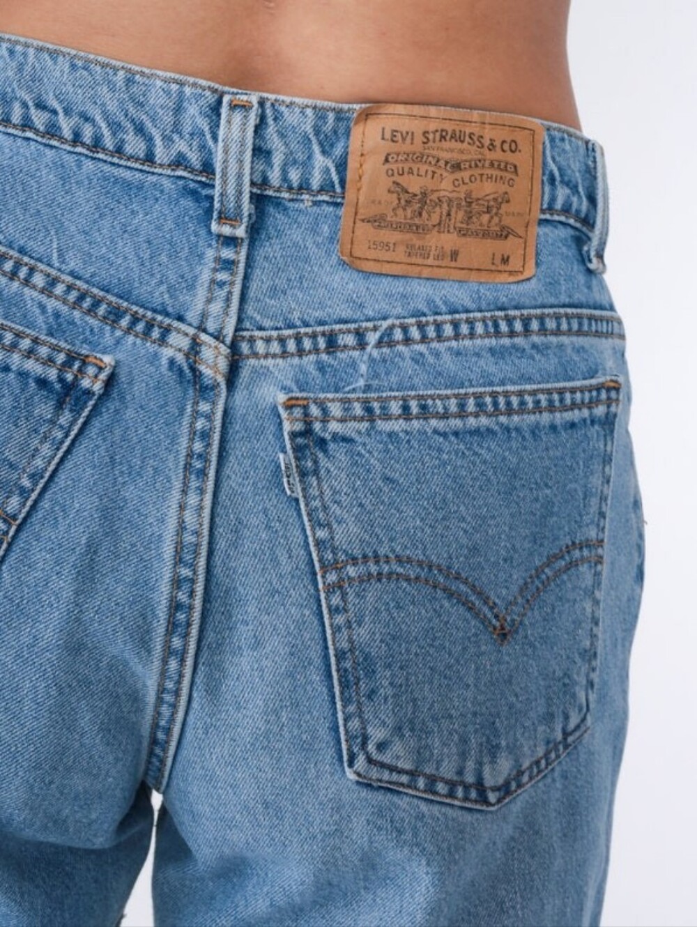 Vintage Levis 90s 951 Relaxed Tapered Fit Made In USA Cotton Denim Jeans Size 6 - Picture 3 of 12